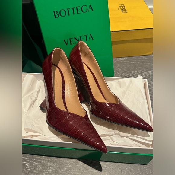 Bottega Vaneta Punta Pump Heels - Picture 2 of 7